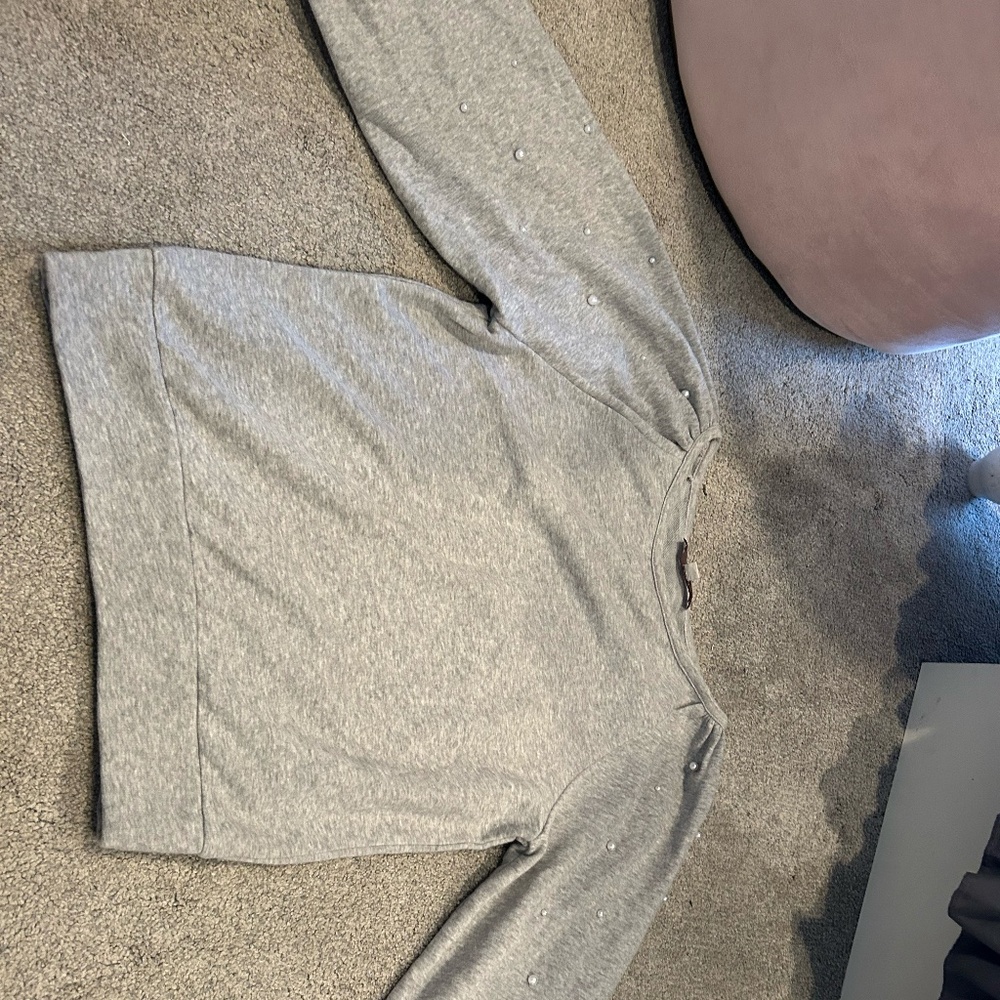 pearl crewneck